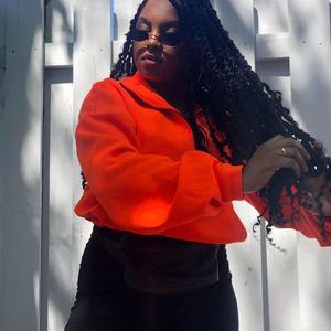 Meet your Posher, Sierra